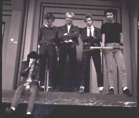 Knallschoten, 1985 (Pizza, Kajan, Biber, Rudi K., Timo and Kajan, Biber, Timo, Rudi K., Pizza) Knallschoten, 1985 (Pizza, Kajan, Biber, Rudi K., Timo and Kajan, Biber, Timo, Rudi K., Pizza)